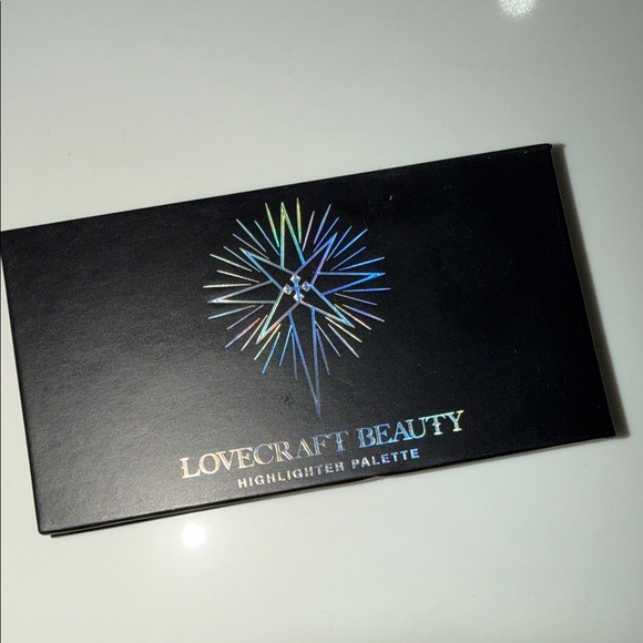 Highlighter Palette - Silver and Black - Picture 1 of 4